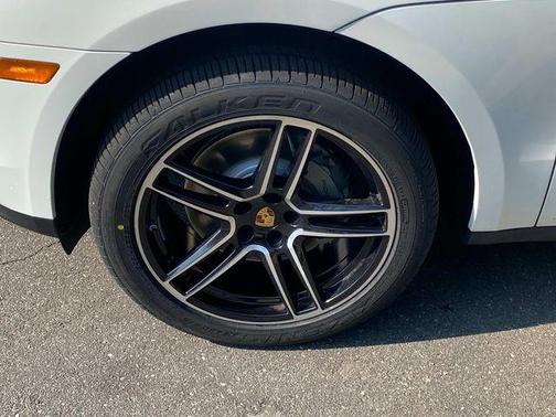 2020 Porsche Macan S