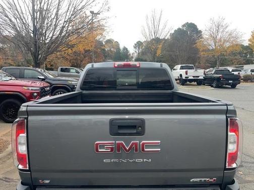 2022 GMC Canyon AT4 w/Leather