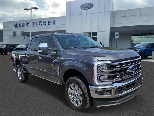 2025 Ford F-350 Lariat Super Duty