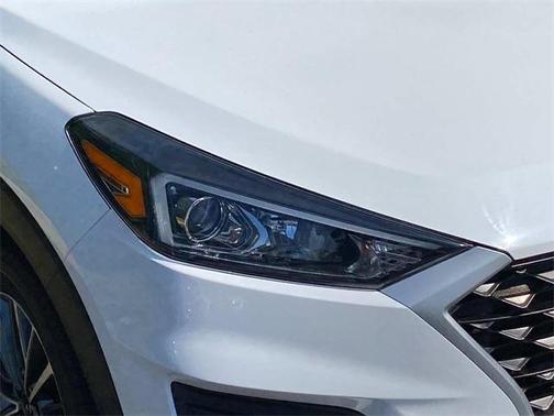 2021 Hyundai TUCSON SEL