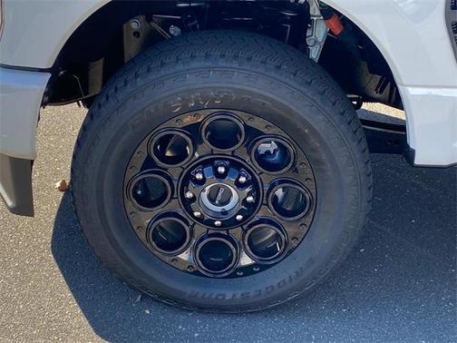 2026 Ford F-350 Lariat Super Duty