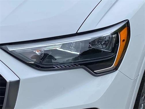 2020 Audi Q3 45 S line Premium