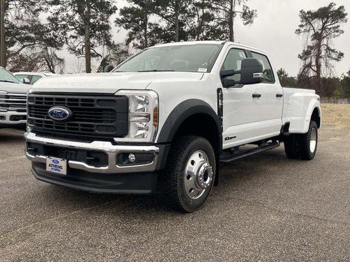 Oxford White 2026 Ford F-450 XL