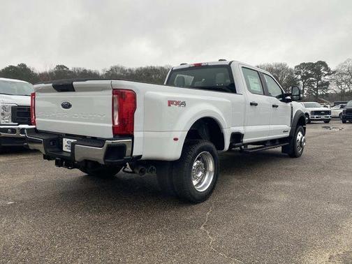 Oxford White 2026 Ford F-450 XL