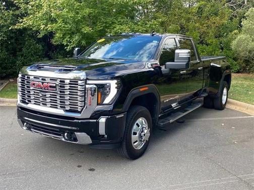 2025 GMC Sierra 3500 Denali