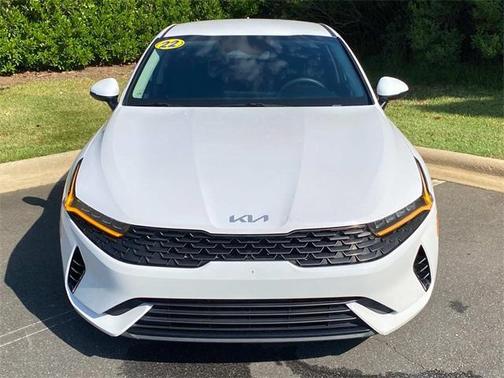 2022 Kia K5 LX