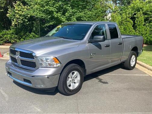 2024 RAM 1500 Classic SLT