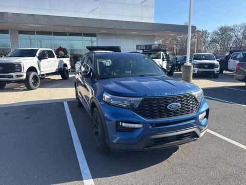 2022 Ford Explorer ST