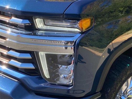 2022 Chevrolet Silverado 2500 High Country
