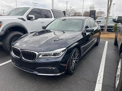 2018 BMW 750 i