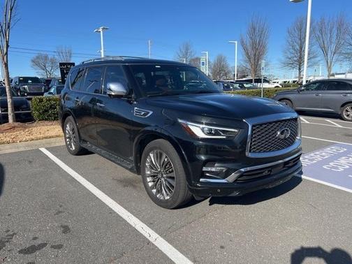 2021 INFINITI QX80 SENSORY