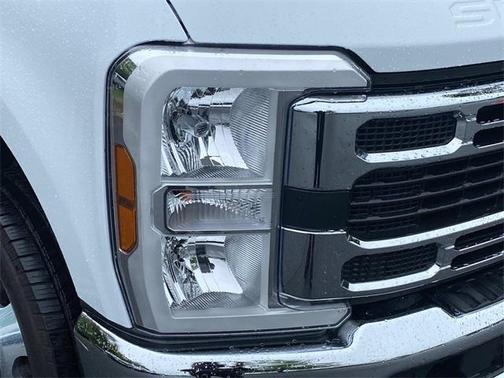 2024 Ford F-350 XLT