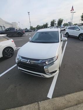 2022 Mitsubishi Outlander PHEV SEL