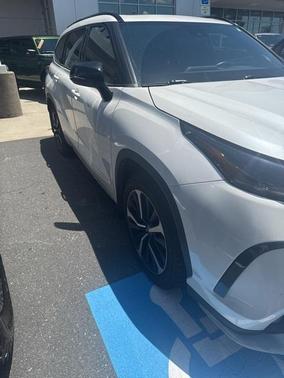2021 Toyota Highlander XSE