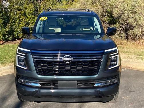 2025 Nissan Armada Platinum