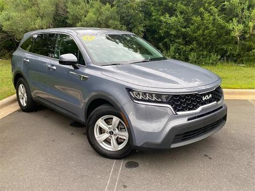2023 Kia Sorento LX