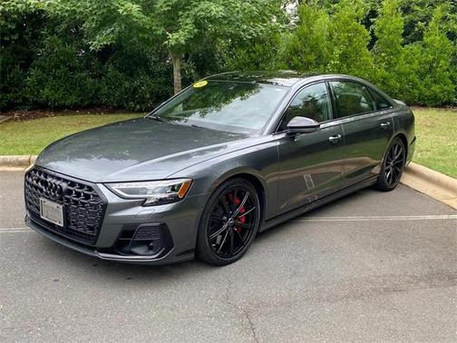 2024 Audi S8 4.0T quattro