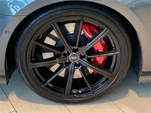2024 Audi S8 4.0T quattro