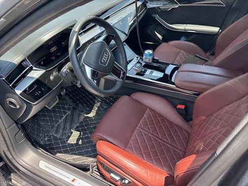 2024 Audi S8 4.0T quattro