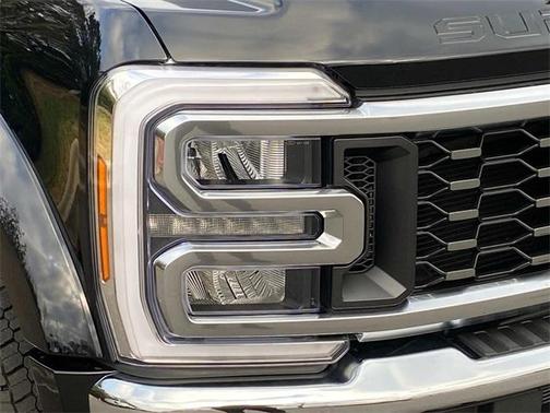 2026 Ford F-450 Lariat