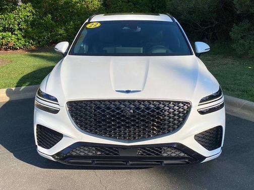 Uyuni White 2022 Genesis GV70 3.5T Sport