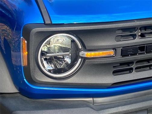 2021 Ford Bronco Base