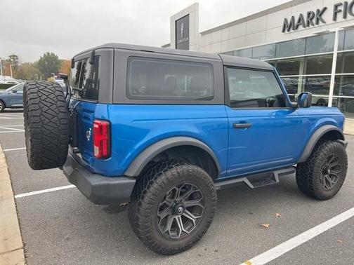 2021 Ford Bronco Base