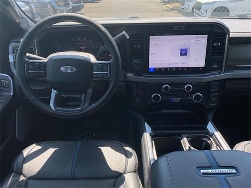 2025 Ford F-250 Platinum