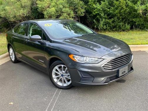 2019 Ford Fusion Hybrid SE