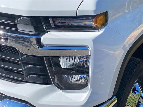 2025 Chevrolet Silverado 3500 LT