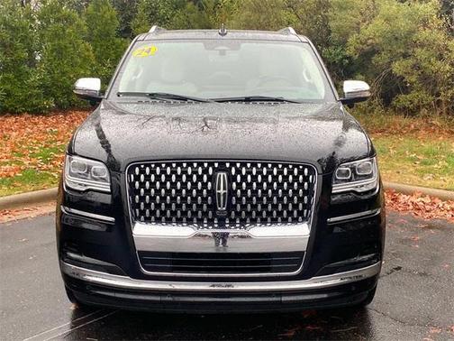 2024 Lincoln Navigator Black Label
