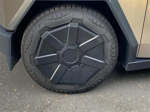 2024 Tesla Cybertruck Cyberbeast