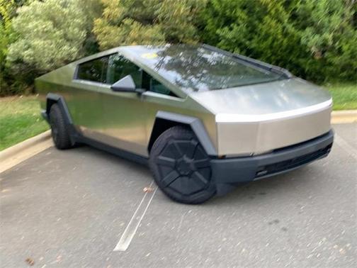 2024 Tesla Cybertruck Cyberbeast