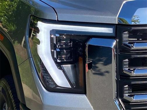 2025 GMC Sierra 2500 SLT