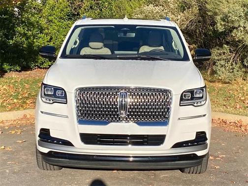 2024 Lincoln Navigator L Reserve