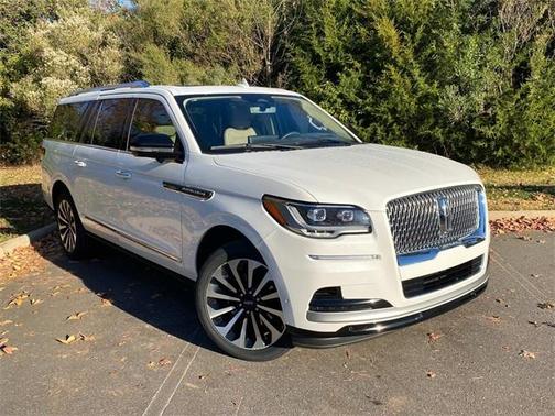 2024 Lincoln Navigator L Reserve
