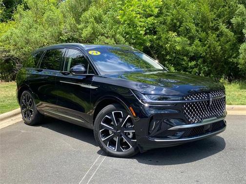2024 Lincoln Nautilus Reserve