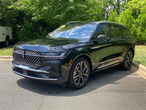 2024 Lincoln Nautilus Reserve