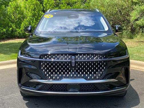 2024 Lincoln Nautilus Reserve