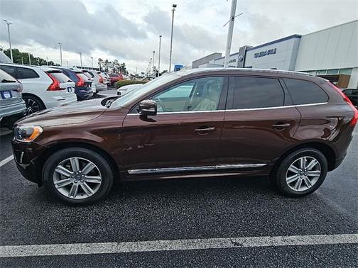2017 Volvo XC60 T5 Inscription