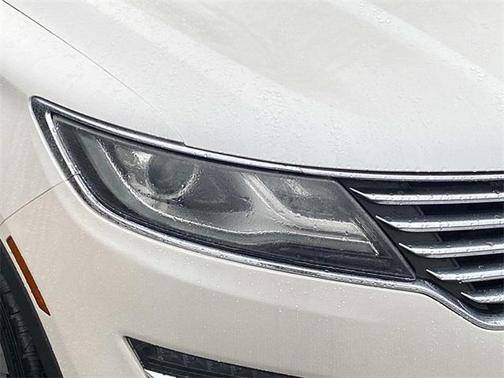 2016 Lincoln MKC Premier