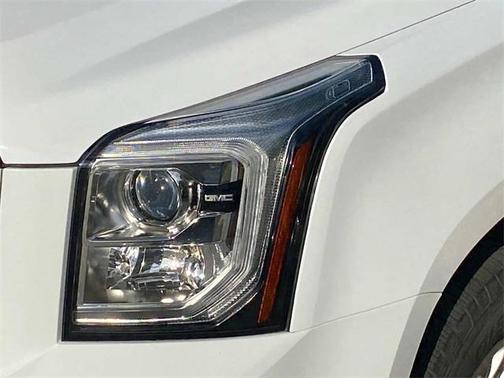 2020 GMC Yukon XL SLT