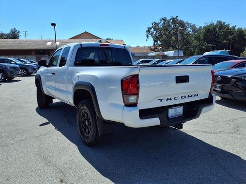 2019 Toyota Tacoma SR