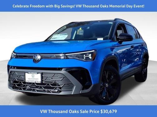 2025 Volkswagen Taos 1.5T SE Black