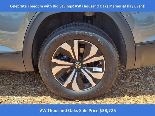 2025 Volkswagen Atlas 2.0T SE