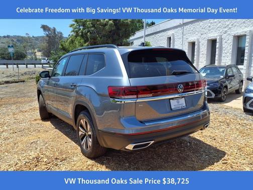 2025 Volkswagen Atlas 2.0T SE