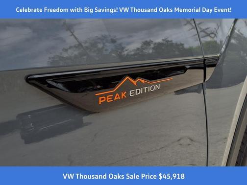2025 Volkswagen Atlas 2.0T Peak Edition