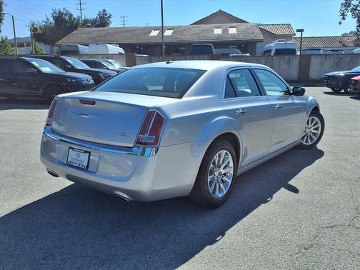 2012 Chrysler 300 Limited