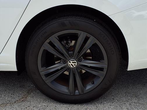 2022 Volkswagen Jetta 1.5T SE