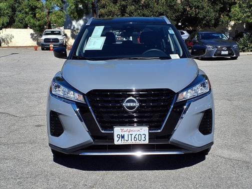 2024 Nissan Kicks SV